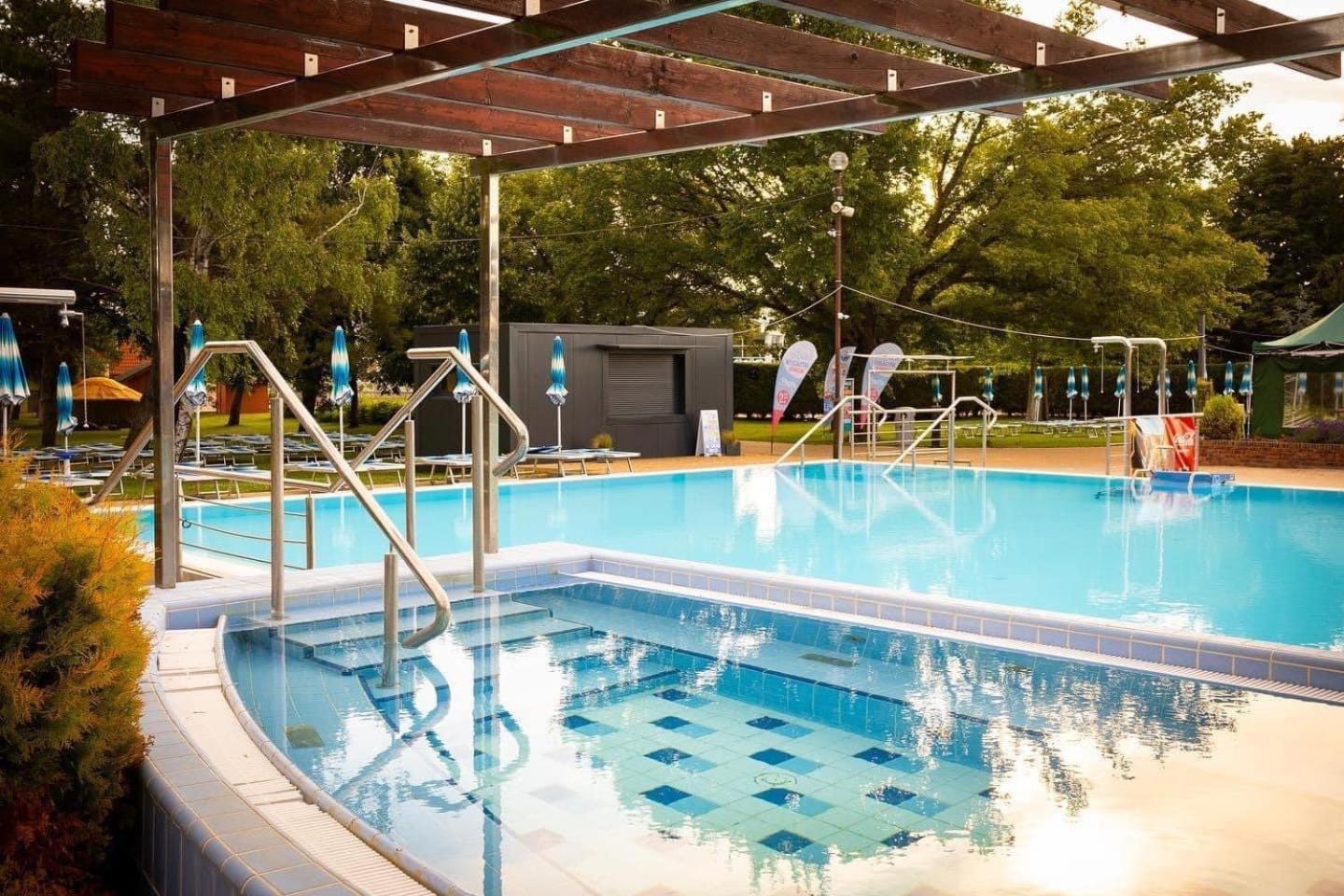 Dom Pri Kupalisku Thermalpark Na Malotejedskej Dunajska Streda Exterior photo